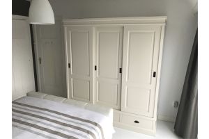 Maatwerk Kledingkast 