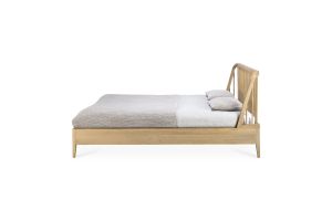 ETHNICRAFT OAK SPINDLE BED 190x210x97 (WITHOUT SLATS) MATTRESS SIZE: 180x200 51246
