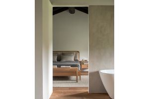 ETHNICRAFT OAK SPINDLE BED 190x210x97 (WITHOUT SLATS) MATTRESS SIZE: 180x200 51246