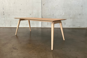 Pitcher eettafel eikenhout