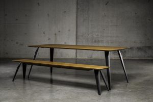 Spike Eettafel Staal Notenhout | Seuren Tafels 