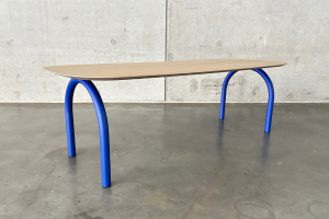 Tunnel eettafel notenhout | Seuren Tafels 