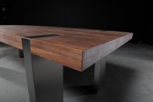 Gulliver Spagaat eettafel staal notenhout