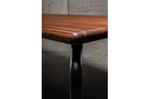 Bourgondiër eettafel notenhout | Seuren Tafels 