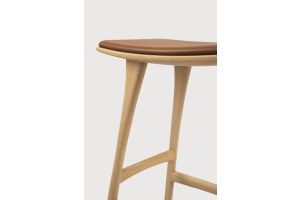 OSSO COUNTER STOOL - VARNISHED OAK - COGNAC LEATHER 57 x 33 x 69	