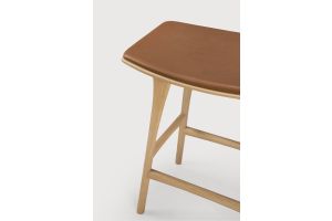 OSSO COUNTER STOOL - VARNISHED OAK - COGNAC LEATHER 57 x 33 x 69	