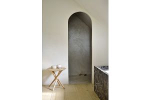 ETHNICRAFT OAK MIKADO SIDE TABLE 50x50