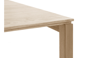 Linnea Maatwerktafel Eikenhout 240x100x76 cm  SHOWMODEL DEN HAAG 