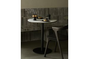 BLEND DINING TABLE MUSCIO LEATHER TOP BRONZE BASE 70 x 70 x 76 CM 21575