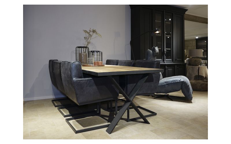STEEL dining table 225 x 100 x 76 cm
225 x 100 x 76 cm