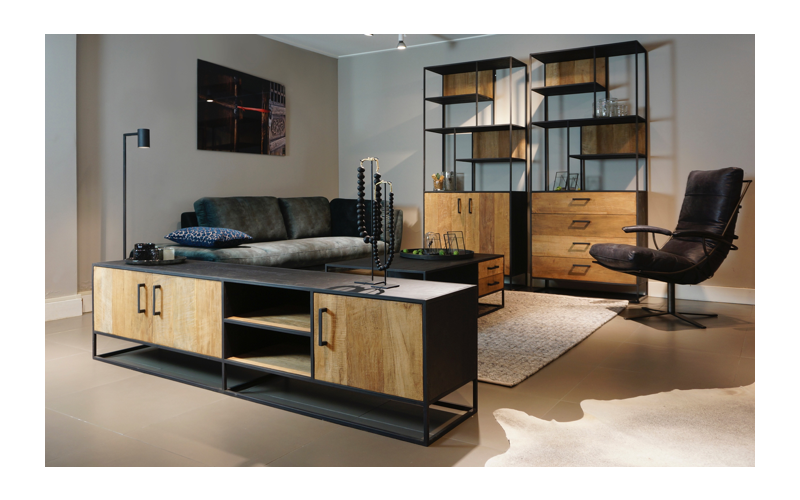 STEEL TV meubel 200 x 40 x 50 cm
200 x 40 x 50 cm