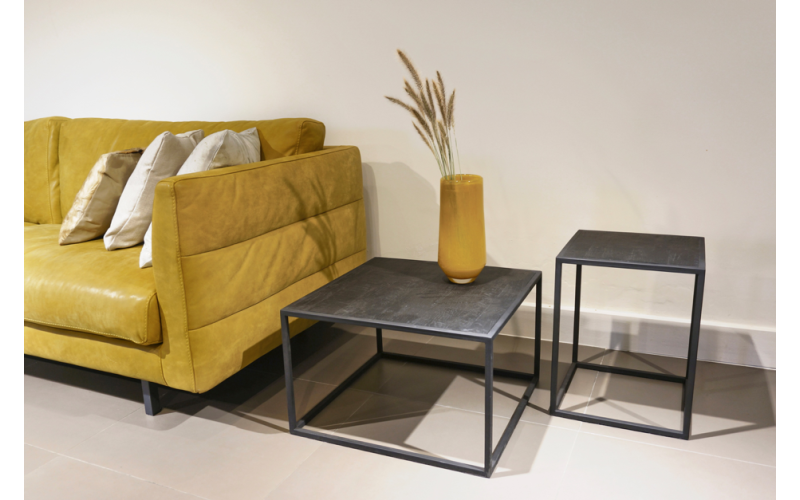 STEEL Sidetable Black 55 x 55 x 35 cm
55 x 55 x 35 cm