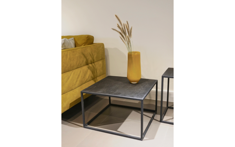 STEEL Sidetable Black 55 x 55 x 35 cm
55 x 55 x 35 cm