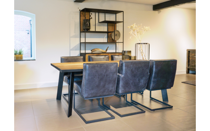 STEEL dining table 250 x 100 x 76 cm
250 x 100 x 76 cm