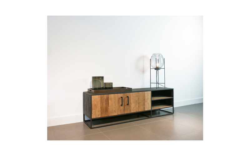 STEEL TV meubel 170 x 40 x 50 cm
170 x 40 x 50 cm