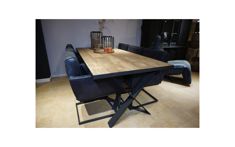 STEEL dining table 225 x 100 x 76 cm
225 x 100 x 76 cm