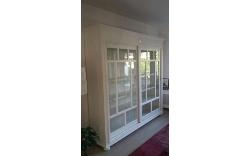 Glaskast op maat gemaakt