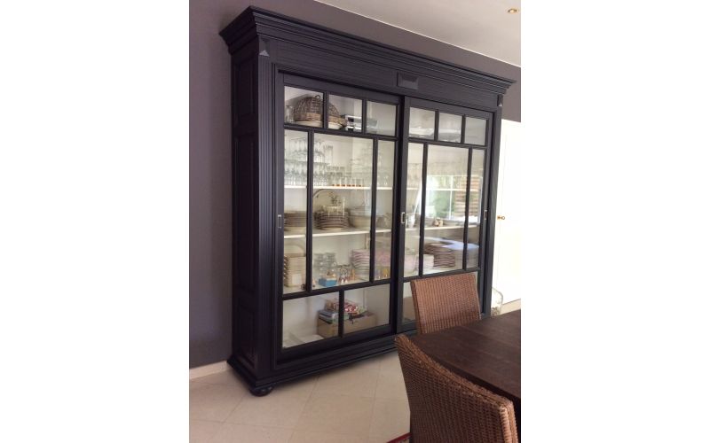 Servies kast op maat gemaakt