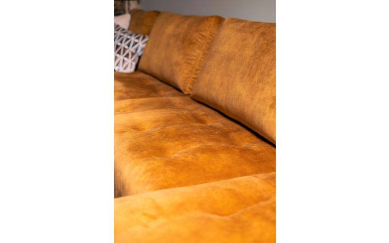 Love at First Sight hoekbank