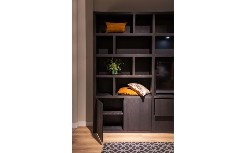 Soof's TV -/ Wandmeubelen op maat gemaakt