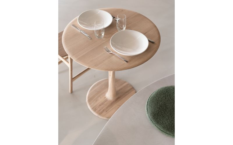 ETHNICRAFT OAK TORSION ROUND DINING TABLE 70x70x76