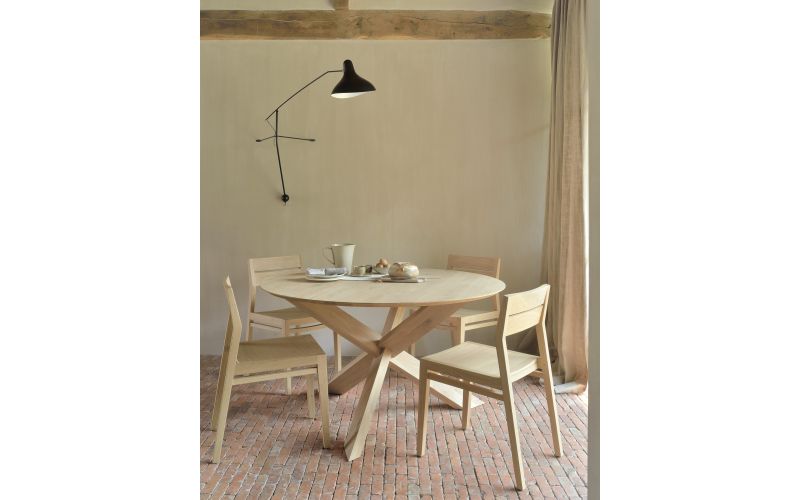 ETHNICRAFT OAK TORSION ROUND DINING TABLE 127x127