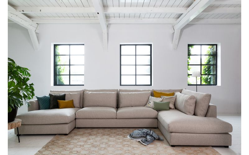 New Yorker: 2-zits AL + Ottoman AR 