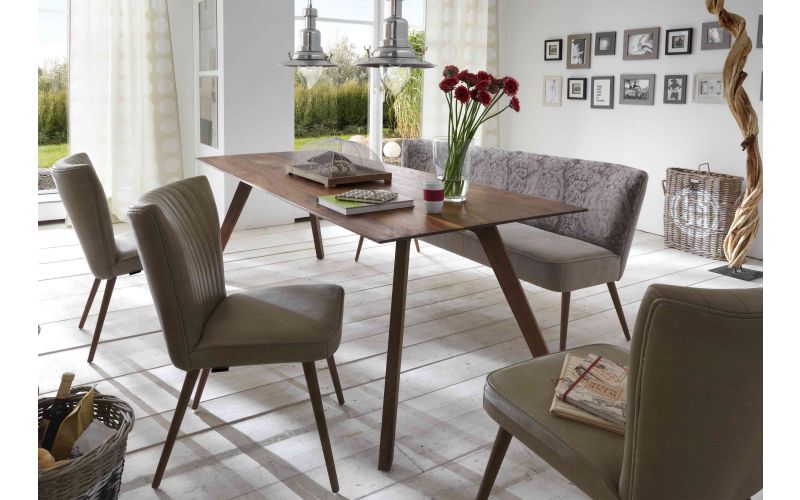 Retro eettafelbankje