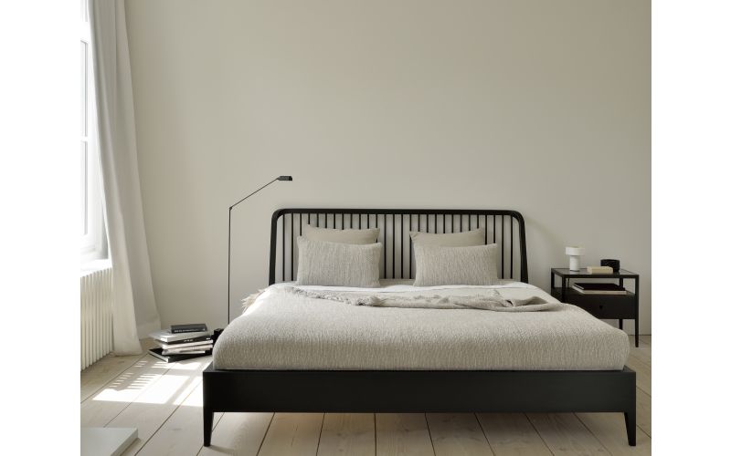 ETHNICRAFT BLACK OAK SPINDLE BED(WITHOUT SLATS)160