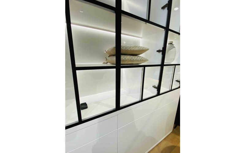 Soof's kast op maat gemaakt