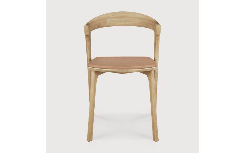 Bok dining chair - varnished oak - Sienna leather