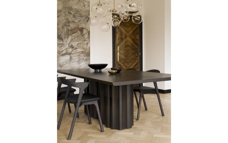 Sequence dining table - varnished mahogany