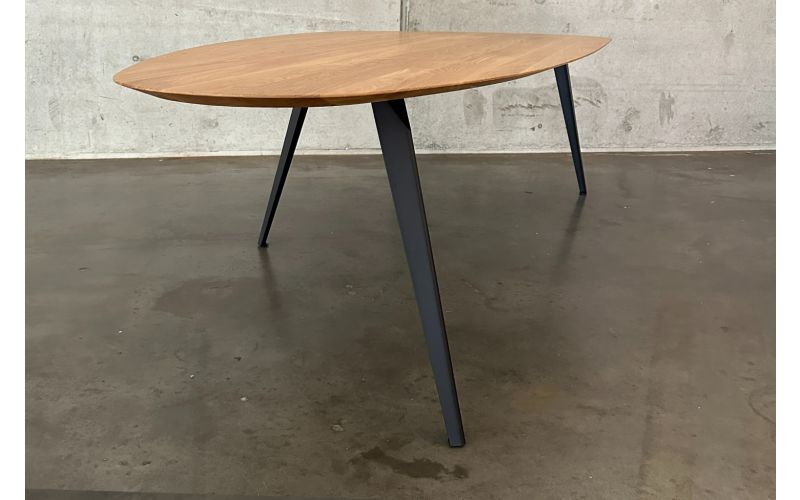 Spike Eettafel Staal | Eikenhout | Seuren Tafels 