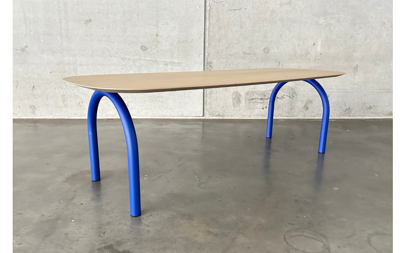 Tunnel eettafel eikenhout | Seuren Tafels 