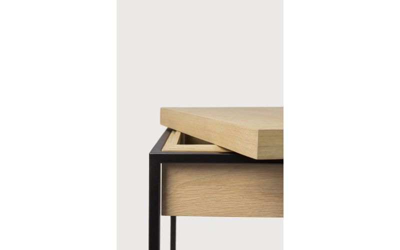 MONOLIT SIDE TABLE - OAK - SQUARE 