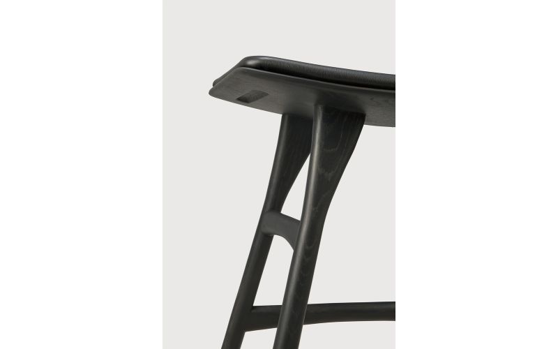 OSSO STOOL - VARNISHED OAK - BLACK - BLACK LEATHER