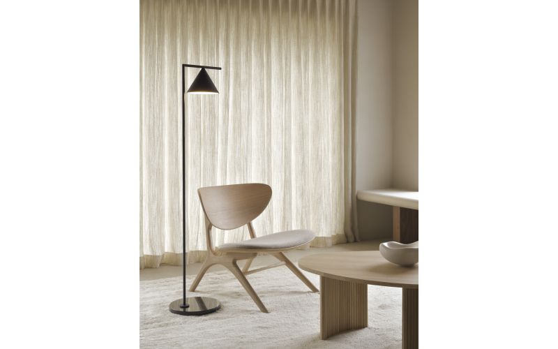 EYE LOUNGE CHAIR - VARNISHED OAK - OFF WHITE FABRIC - UPHOLSTERED SEAT 74 x 77 x 73	50675