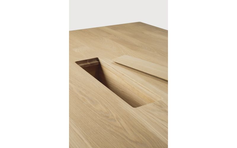 GEOMETRIC MEETING TABLE - VARNISHED OAK