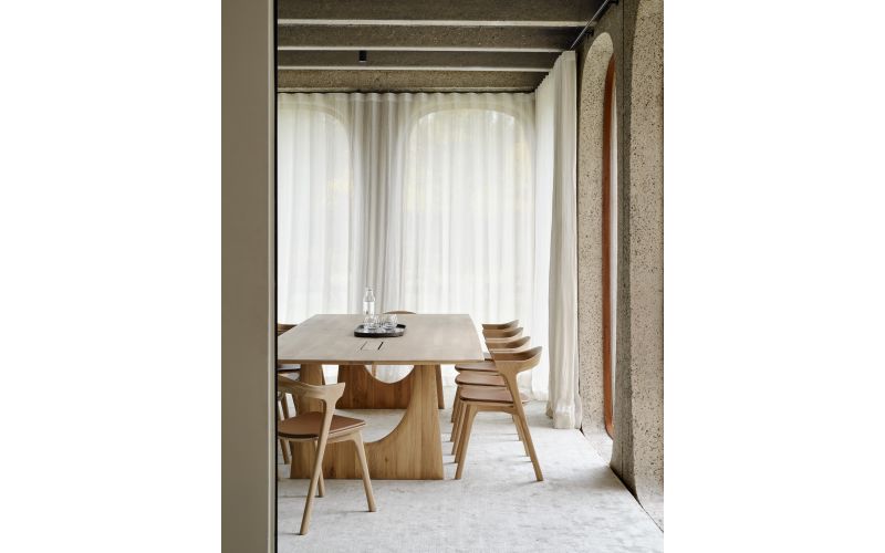 GEOMETRIC MEETING TABLE - VARNISHED OAK - RECTANGULAR - WITH WIRE MANAGMENT BOXES 53061