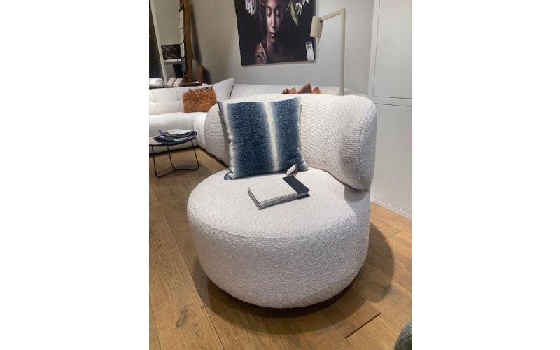 SOLEIL DRAAI FAUTEUIL 

SHOWMODEL SALE
