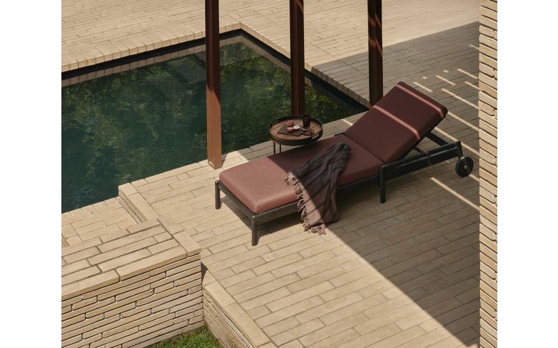 ETHNICRAFT JACK OUTDOOR VERSTELBAAR LIGBED TEAK BLACK | BURGUNDY FABRIC 216 x 84 x 34 10344