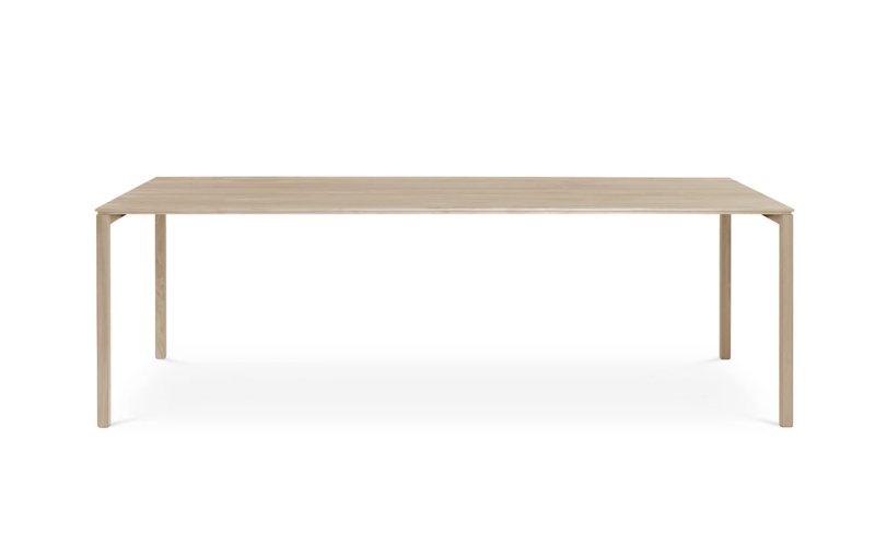 Linnea Maatwerktafel Eikenhout 240x100x76 cm  SHOWMODEL DEN HAAG 