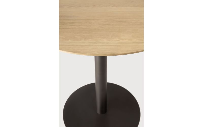 BLEND LOUNGE TABLE OAK TOP BRONZE BASE 90 x 90 x 69 51954