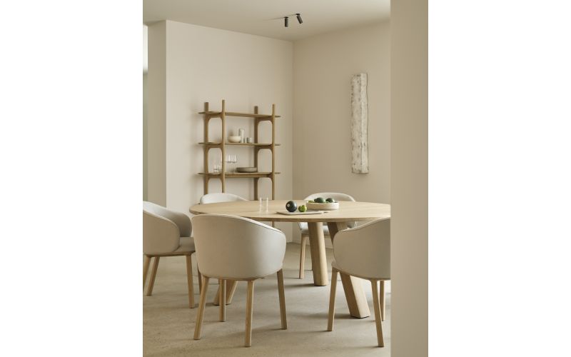 UNDA DINING TABLE OAK ROUND 180 x 180 x 76 CM 50701